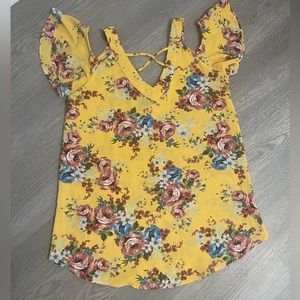 Sweet Wanderer Mustard Yellow Floral Maternity Blouse Size Small
